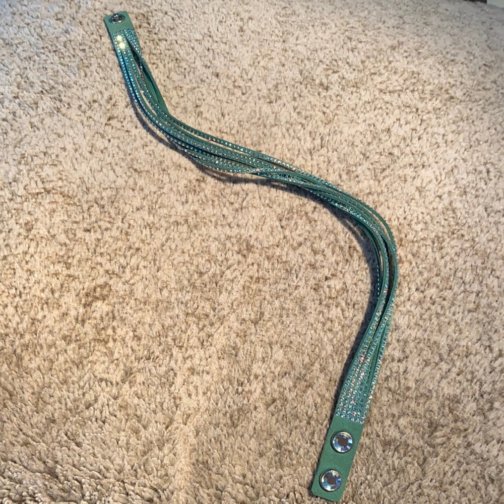 Swarovski slake bracelet in teal